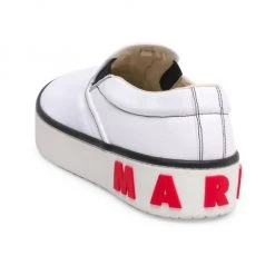 Marni Slip-On Paw Sneakers For Men 10 Marni Slip-On Paw Sneakers For Men -Modern Wear Hub unnamed file 393