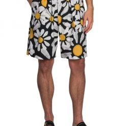 Marni Daisy Print Shorts For Men -Modern Wear Hub unnamed file 548