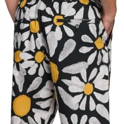 Marni Daisy Print Shorts For Men -Modern Wear Hub unnamed file 551